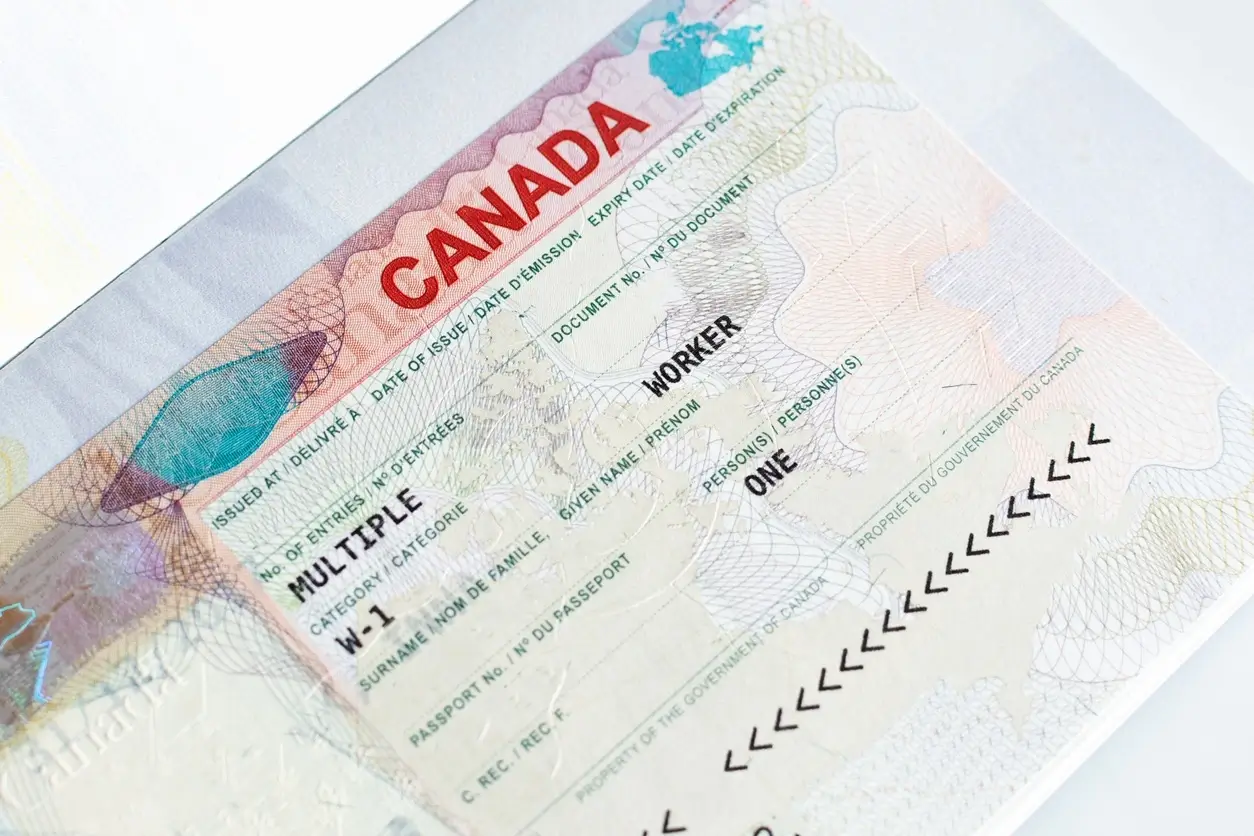 ကနေဒါဗီဇာဓာတ်ပုံတူးလ် | သင့်ဖုန်းဖြင့် Canada Visa ဓာတ်ပုံရိုက်ပါ။